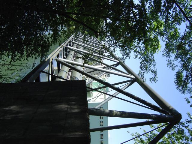 2004-05-25 22:14:05