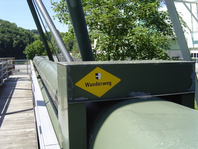 2004-05-25 22:15:26