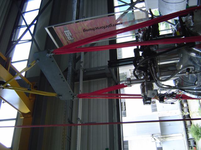 2004-08-12 00:28:47