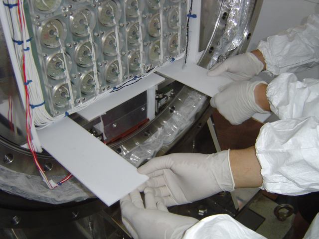 2004-08-12 20:08:35