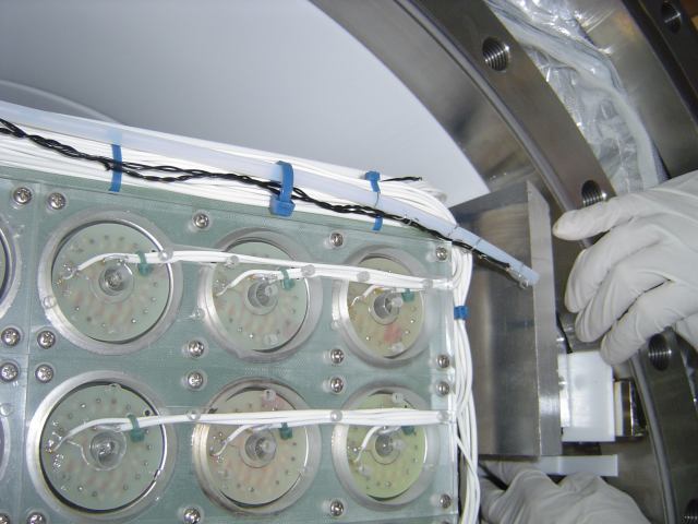 2004-08-12 22:43:28