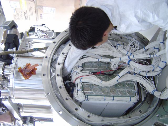 2004-08-12 22:58:36