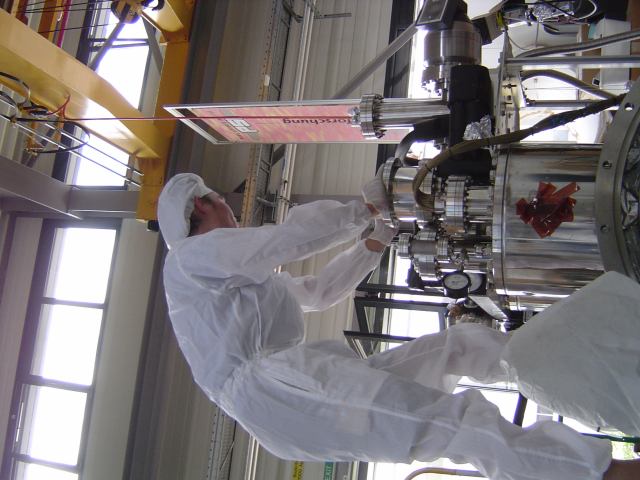 2004-08-12 23:02:36