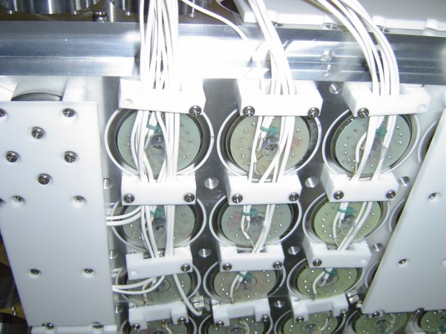 2004-08-18 06:32:44