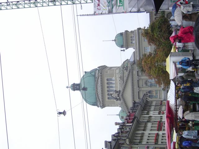 2004-10-19 19:00:33