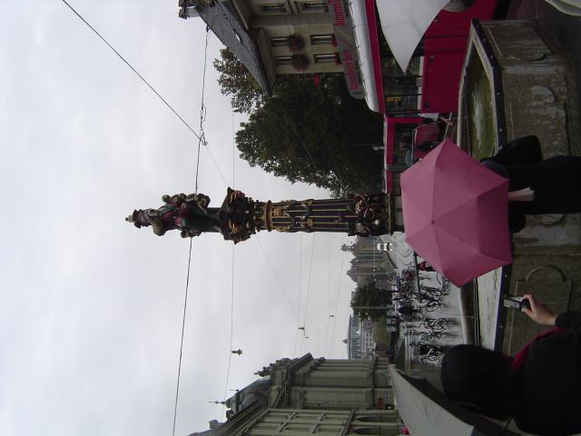 2004-10-19 19:09:20