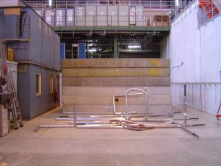 2005-02-02 18:27:45